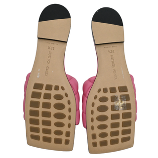BOTTEGA VENETA | Pink Quilted Padded Leather Slides