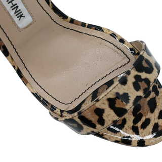 MANOLO BLAHNIK | Chaos Leopard-Print Patent Heels