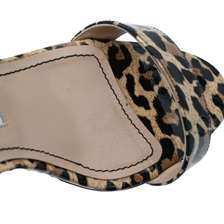 MANOLO BLAHNIK | Chaos Leopard-Print Patent Heels