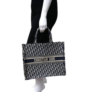 DIOR | Large Dior Oblique Book Tote Bag