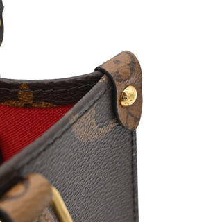 LOUIS VUITTON | OnTheGo PM Tote with Coin Pouch