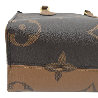 LOUIS VUITTON | OnTheGo PM Tote with Coin Pouch