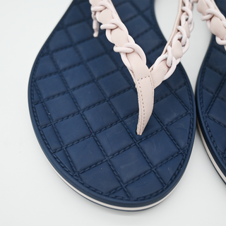 CHANEL | Navy Rubber Quilted Chain Colorblock Thong Sandals