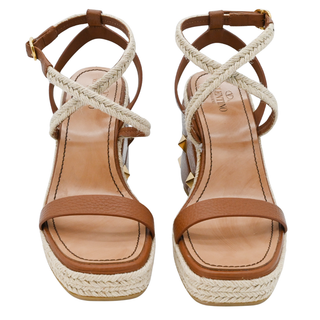VALENTINO GARAVANI | Tan Roman Stud Espadrille Wedges