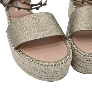 VALENTINO GARAVANI | Metallic Rockstud Espadrille Platforms