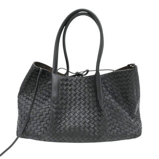 BOTTEGA VENETA | Black Intrecciato Pinacoteca Reversible Shoulder Bag