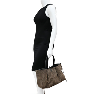 BOTTEGA VENETA | Black Intrecciato Pinacoteca Reversible Shoulder Bag