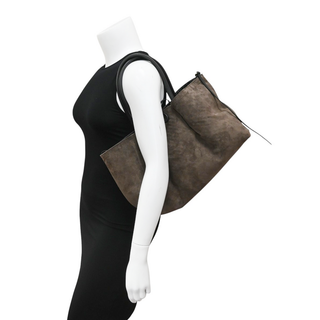 BOTTEGA VENETA | Black Intrecciato Pinacoteca Reversible Shoulder Bag