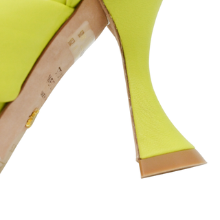 STUART WEITZMAN | Lime Playa Ankle Strap Knot Sandals