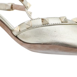 VALENTINO GARAVANI | Gold Metallic Rockstud Pointed Heels