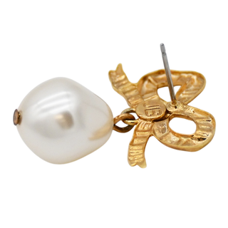 Khloe Bow Pearl Drop Earrings