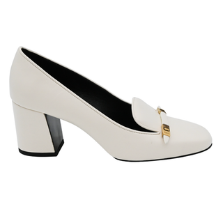 Elio Ivory Leather Pumps