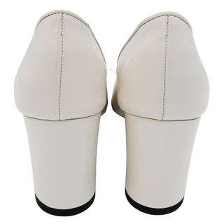 Elio Ivory Leather Pumps