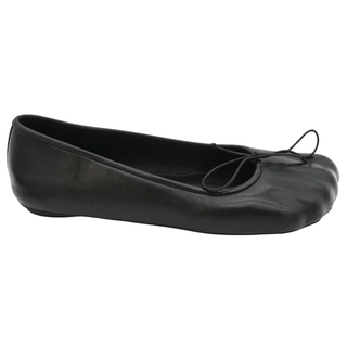 Black Anatomic Toe Leather Flats