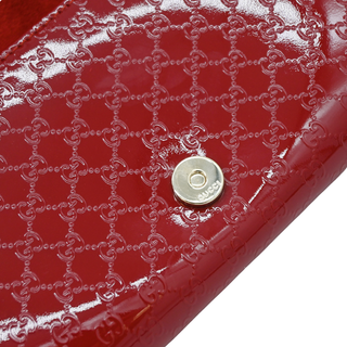 GUCCI | Microguccissima Broadway Patent Envelope Clutch