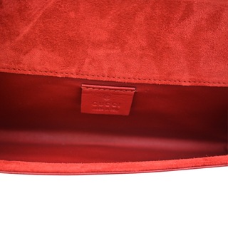 GUCCI | Microguccissima Broadway Patent Envelope Clutch