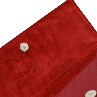 GUCCI | Microguccissima Broadway Patent Envelope Clutch