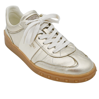 VALENTINO GARAVANI | Upvillage Gold Metallic Leather Low-Top Sneakers