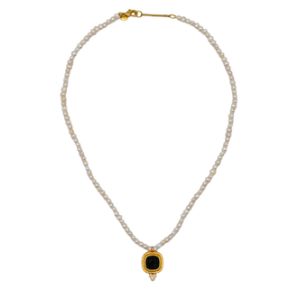 Obsidian Black Tudor Delicate Necklace
