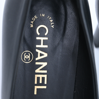 Black Leather Camellia Cap Toe Pumps