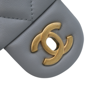 CHANEL | Mini Square Pearl Crush Flap Bag