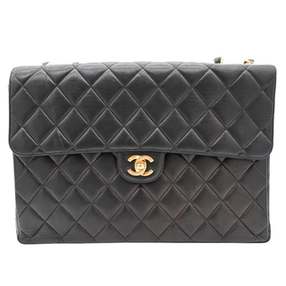 CHANEL | Quilted Jumbo Classic Single Flap Shoulder Bag