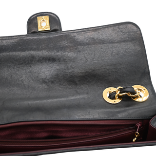 CHANEL | Quilted Jumbo Classic Single Flap Shoulder Bag