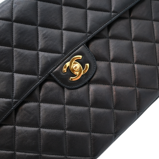 CHANEL | Quilted Jumbo Classic Single Flap Shoulder Bag