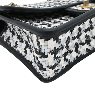 CHANEL | Woven Houndstooth Medium Single Flap Shoulder Bag