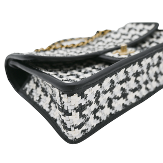 CHANEL | Woven Houndstooth Medium Single Flap Shoulder Bag