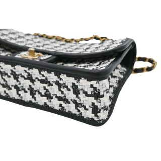 CHANEL | Woven Houndstooth Medium Single Flap Shoulder Bag