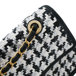 CHANEL | Woven Houndstooth Medium Single Flap Shoulder Bag