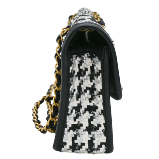 CHANEL | Woven Houndstooth Medium Single Flap Shoulder Bag