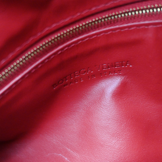 BOTTEGA VENETA | Red Intrecciato Leather Hobo Bag