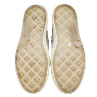Ivory Star Low Top Sneakers