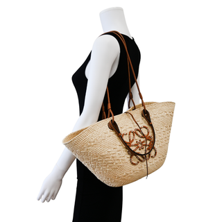 Anagram Iraca Palm Basket Bag