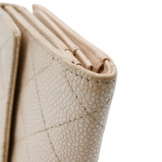 CHANEL | Nude Pearly Quilted Caviar Leather Continental Wallet