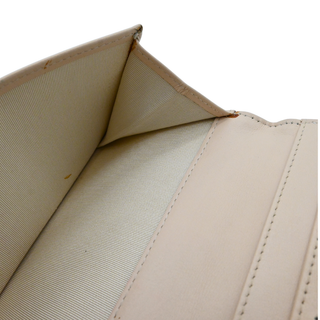 CHANEL | Nude Pearly Quilted Caviar Leather Continental Wallet