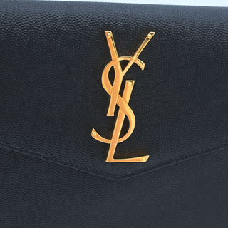 Black Uptown Grain de Poudre Leather Logo Pouch Clutch