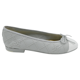 CHANEL | Light Gray CC Quilted Cap Toe Ballet Flats