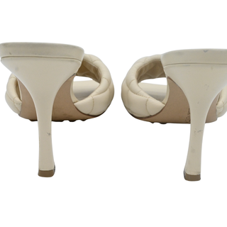 BOTTEGA VENETA | Ivory Intrecciato Padded Leather Heeled Mules