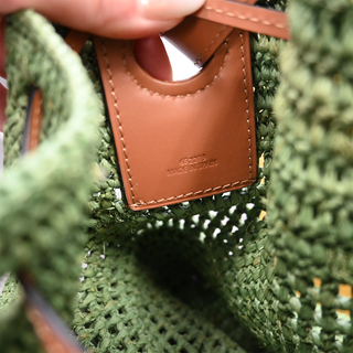 Green Raffia Ruffled Balloon Bucket Shoulder Bag
