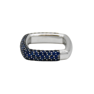 DE BOULLE | Blue Sapphire Stackable Ring