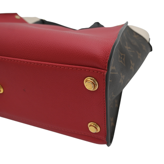 On My Side MM Monogram & Leather Tote Bag