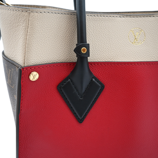 On My Side MM Monogram & Leather Tote Bag
