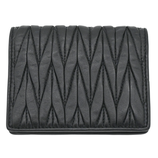 Matelassé Leather Compact Wallet