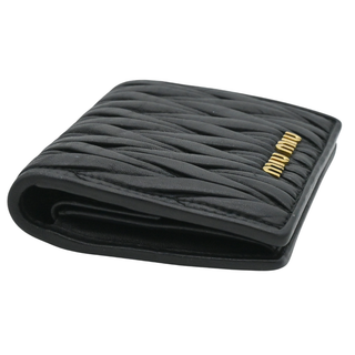 Matelassé Leather Compact Wallet