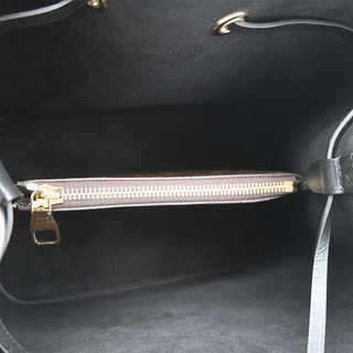 LOUIS VUITTON | NéoNoé MM Monogram Bucket Bag