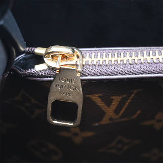 LOUIS VUITTON | NéoNoé MM Monogram Bucket Bag
