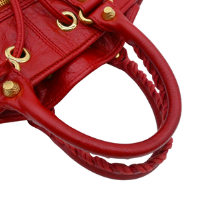 BALENCIAGA | Giant 12 Mini Pompon Red Leather Bucket Crossbody Bag